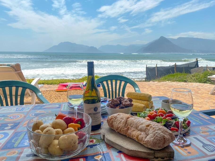 Family Surf Shack On The Beach Кейптаун Екстериор снимка
